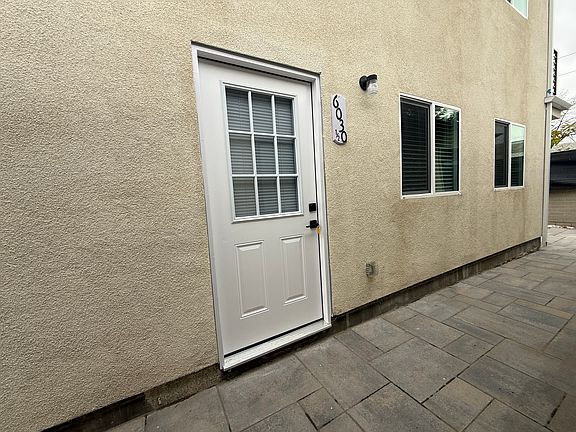 5th image of 6030 3/4 Colfax Ave