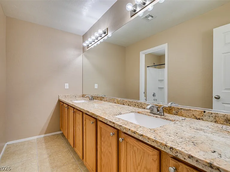 8944 Bandinella Ave — Photo 33