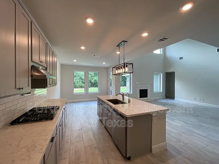 716 Expedition Way — Photo 22