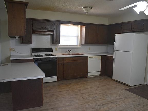5th image of 518 S Stallard St
