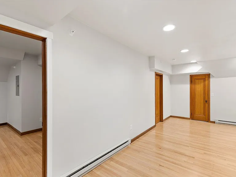 700 Macon Ave — Photo 10