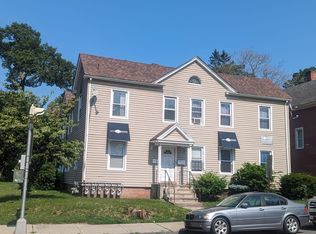 215 Blake St #2R, New Haven, CT 06515