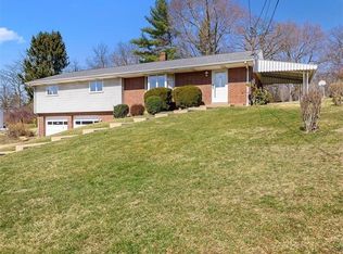 36 Diebold Rd, Mc Kees Rocks, PA 15136