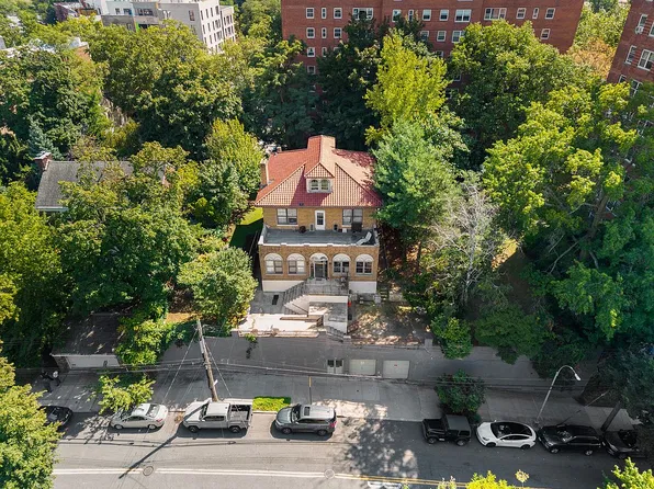 3850 Cannon Pl, Bronx, NY 10463