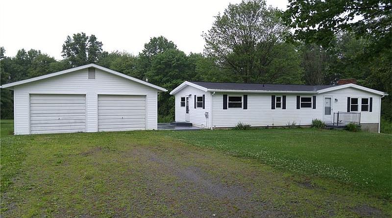 1st image of 881 W Old Route 422