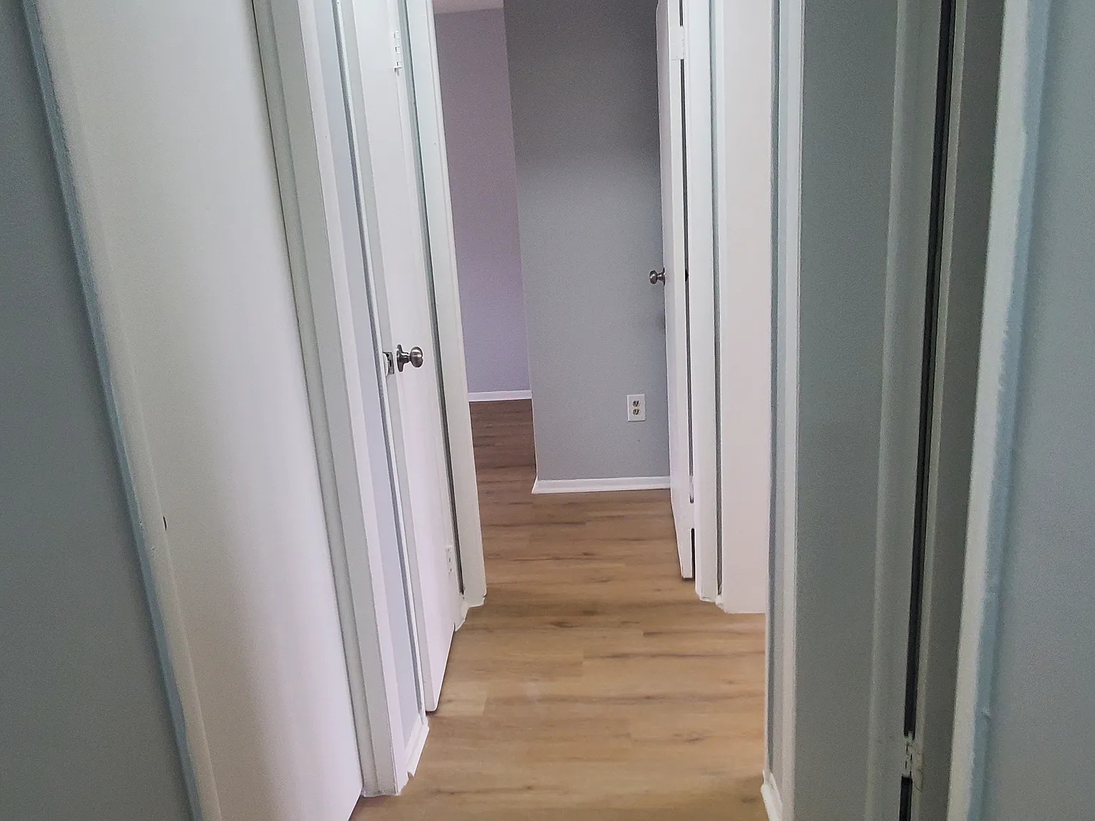 4 bed, 1.5 bath, 1200 sqft, $2,795 — Photo 2