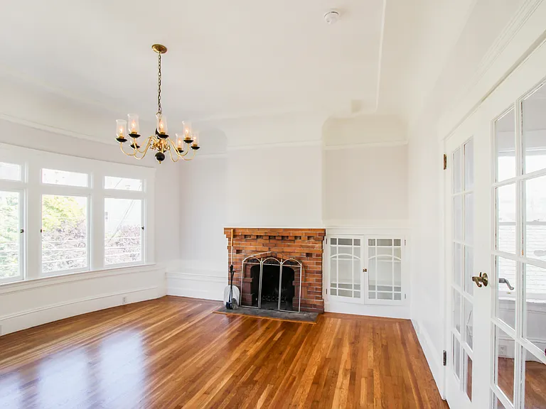 874 Hampshire St — Photo 10