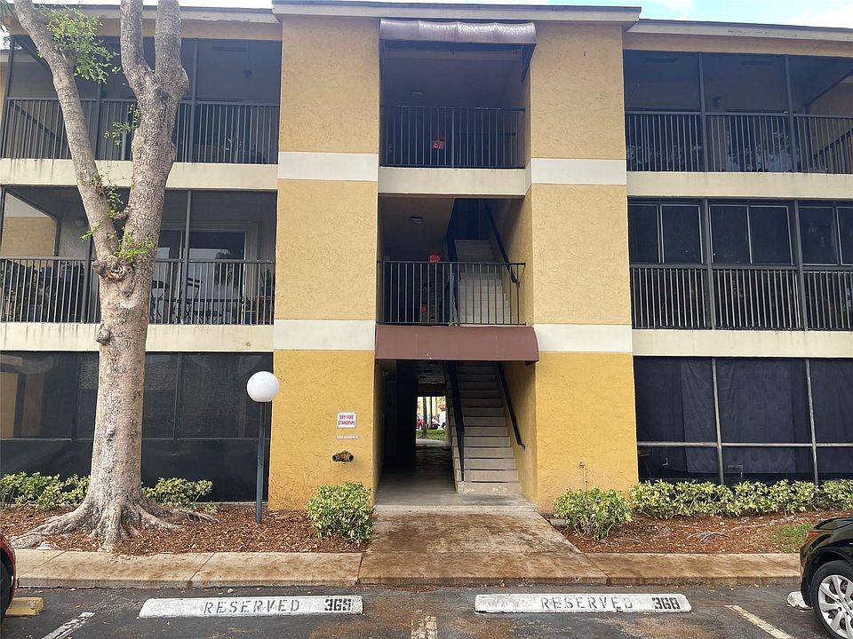 1st image of 3083 N Oakland Forest Drive #308