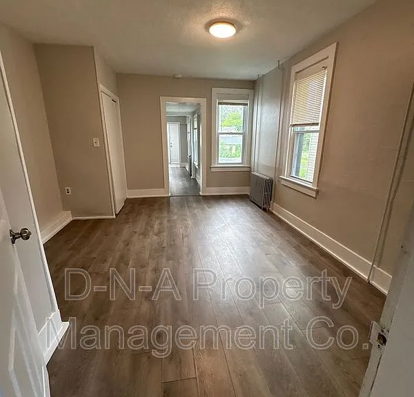 119 N 9th St #101 — Photo 1