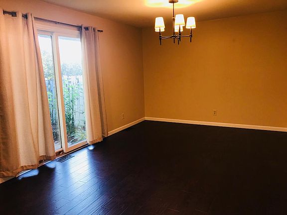 4th image of 316 E Andrew Ave