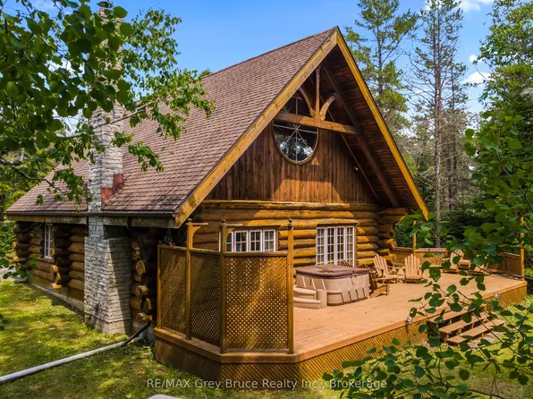 12 Scugog Ln, Northern Bruce Peninsula, ON N0H 2R0