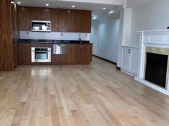 4th image of 345 E 62nd St #1