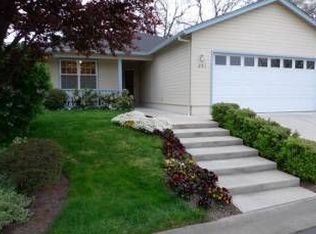 291 Christopher Way, Talent, OR 97540