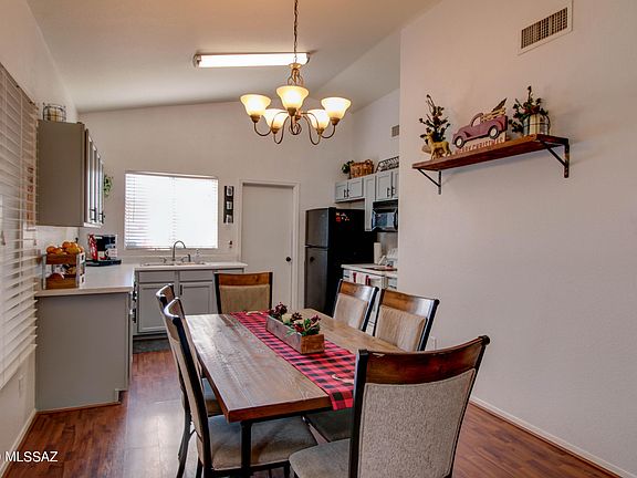 5th image of 6031 S Galiuro Dr