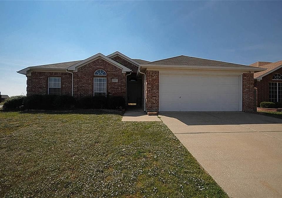 1st image of 6914 Meadow Bend Dr