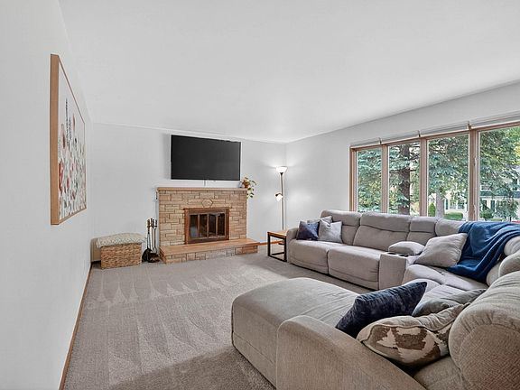 4th image of 171 Lovejoy Ave