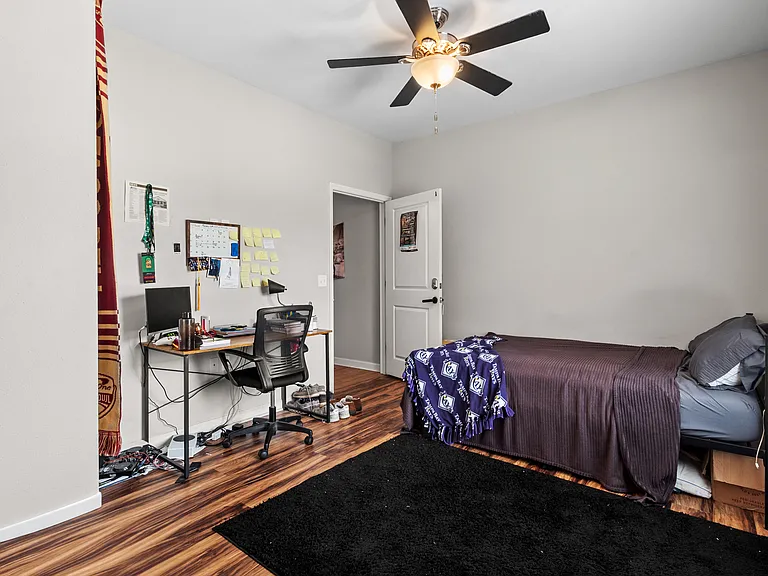 601 Pope St #1 — Photo 13