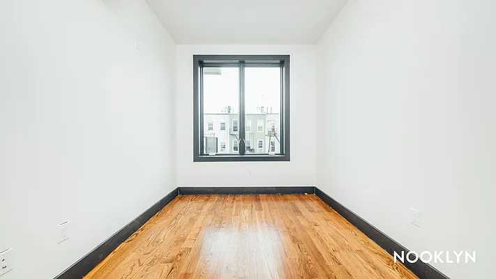 Rented by Nooklyn NYC LLC | media 4