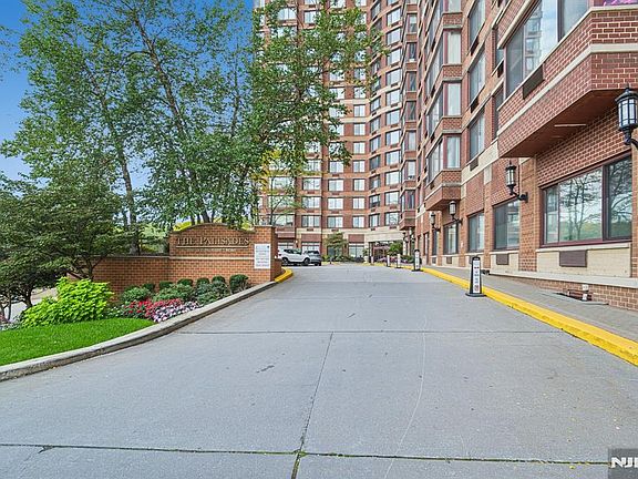 4th image of 100 Old Palisade Rd APT Pl16