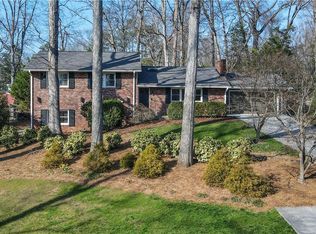 518 Timberland Dr, Sandy Springs, GA 30342