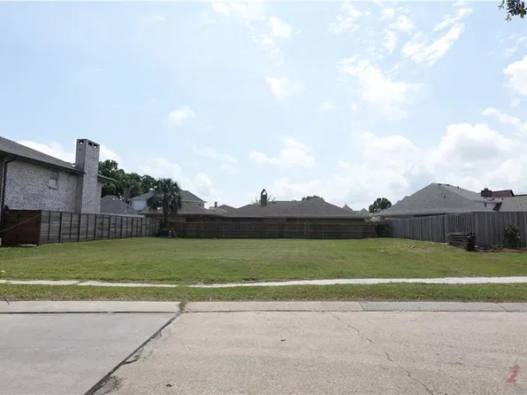 5212 Purdue Dr, Metairie, LA 70003