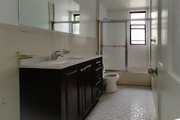 Rented by Remax Edge | media 2