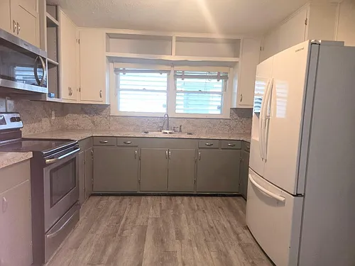2543 Jackson St Photo 1