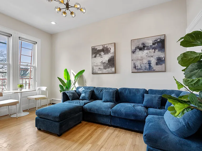 155 Bowers St #3 — Photo 3