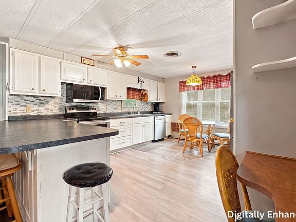 2nd image of 60 Longboat Dr