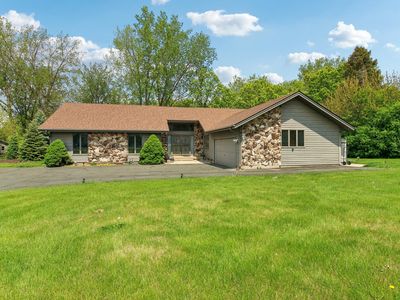 40W300 Baron Ln, Huntley, IL, 60142