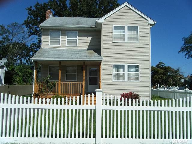 1st image of 138 Galvani St