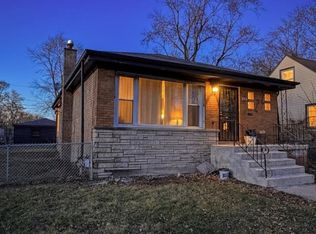 523 E 149th St, Harvey, IL 60426