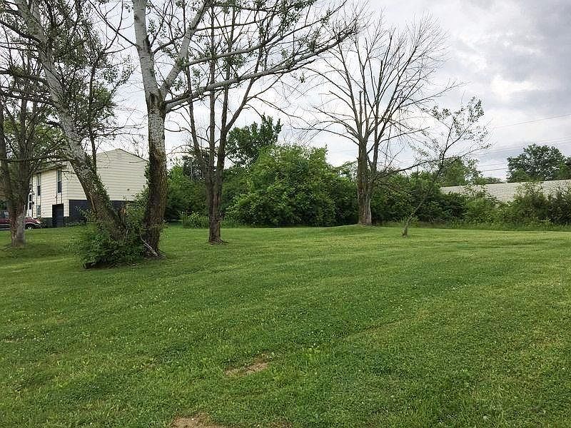 2nd image of 11709 Elkwood Dr