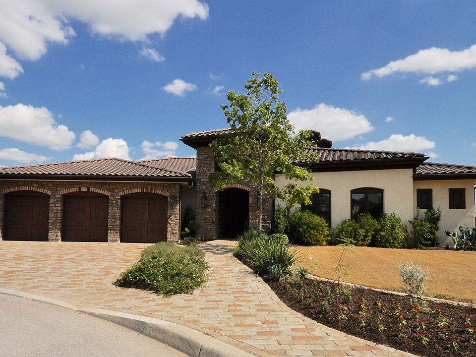 1st image of 8227 Sierra Hermosa