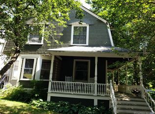 61 Warren St, Norwich, CT 06360