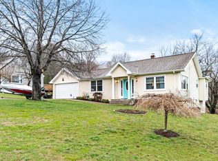 56 Pleasant View Rd, Thomaston, CT 06787