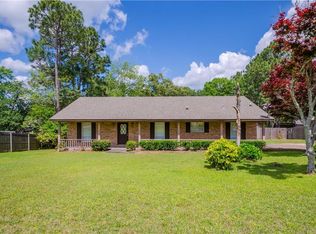 8406 Champlain Cir, Mobile, AL 36695