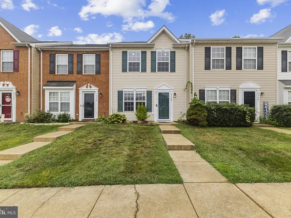 9738 W Midland Way, Fredericksburg, VA 22408