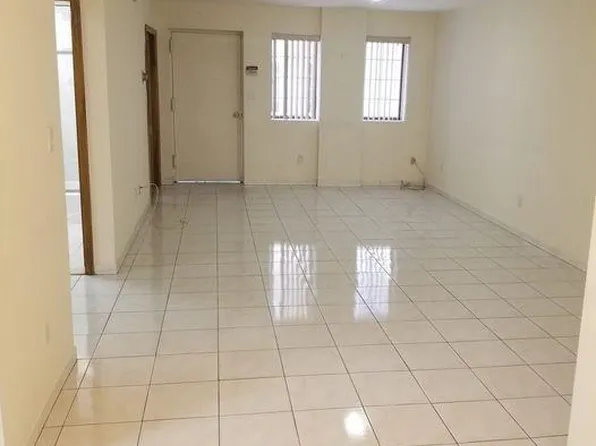 5783 75th St APT 1, Flushing, NY 11379