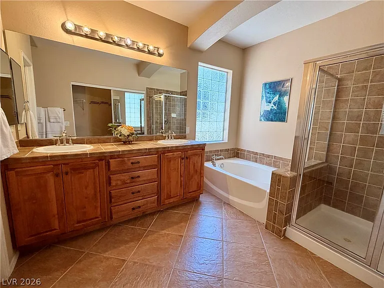 9230 Sapphire Hills Ct — Photo 12
