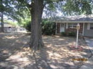 207 E Date St, Russellville, AR 72802