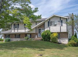 5769 Kesslersville Rd, Nazareth, PA 18064