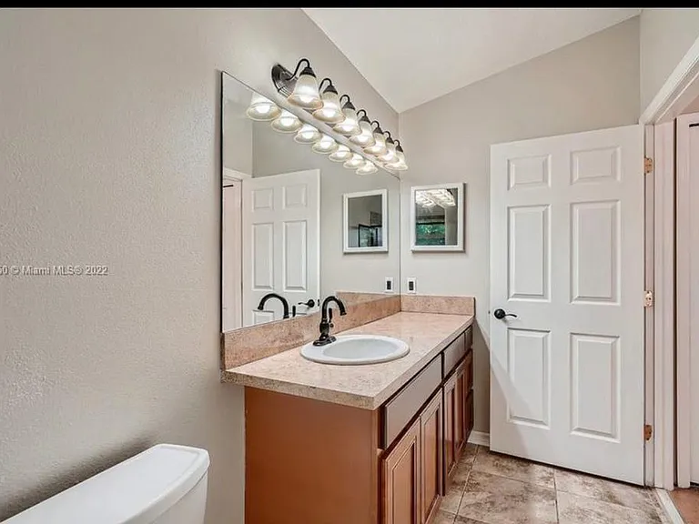 3309 SW Frankford St — Photo 14