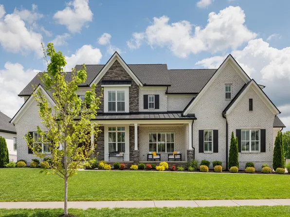 121 Dylan Woods Dr, Nolensville, TN 37135