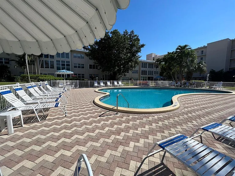 1481 Ocean Blvd #415A — Photo 36