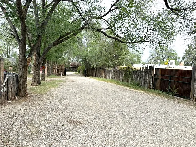 104 Avenue De Las Velasquez — Photo 14