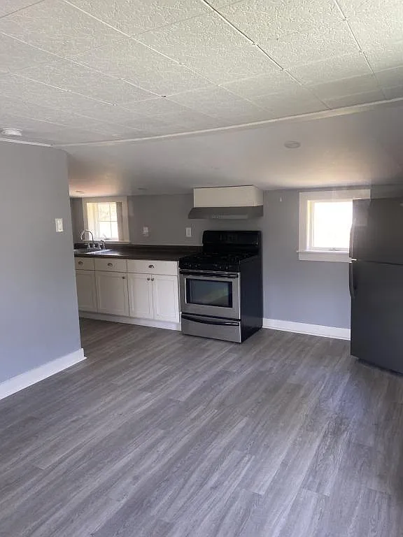 Building Photo - 3B Meadowbrook Dr