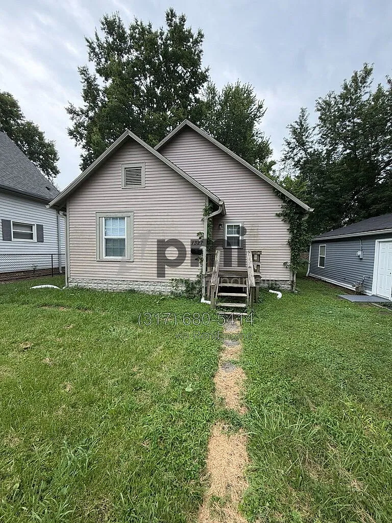 1 bed, 1.0 bath, 984 sqft, $995 — Photo 2