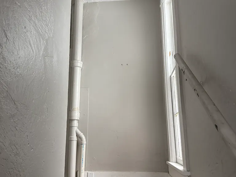 516-514 Oakhill Ave #516O — Photo 2