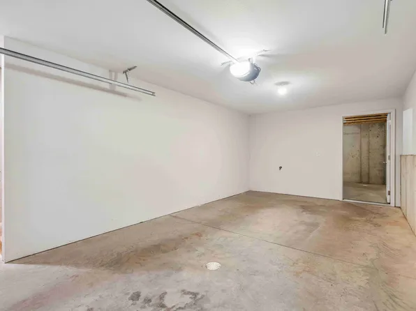 Westgate Residence Townhomes